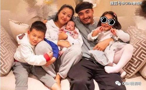 2019娱乐圈吃瓜漫画,吃瓜漫画揭秘年度热点事件